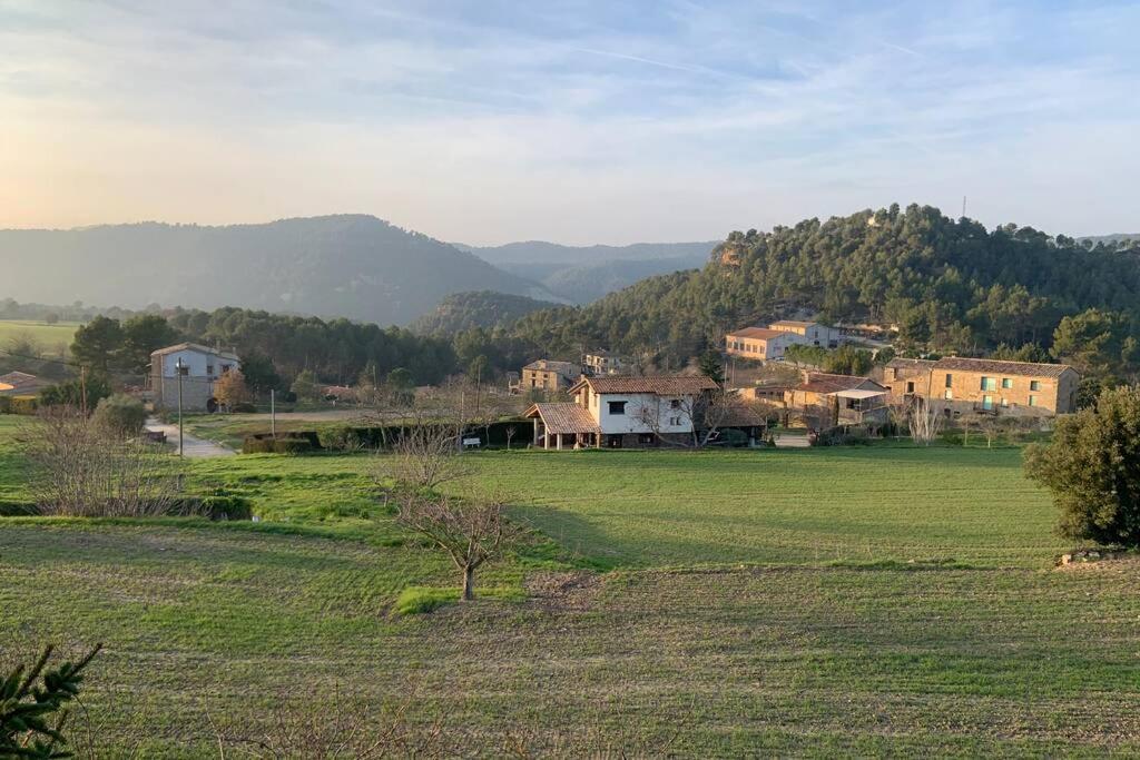 Masia Can Castanyola Marganell Exterior foto